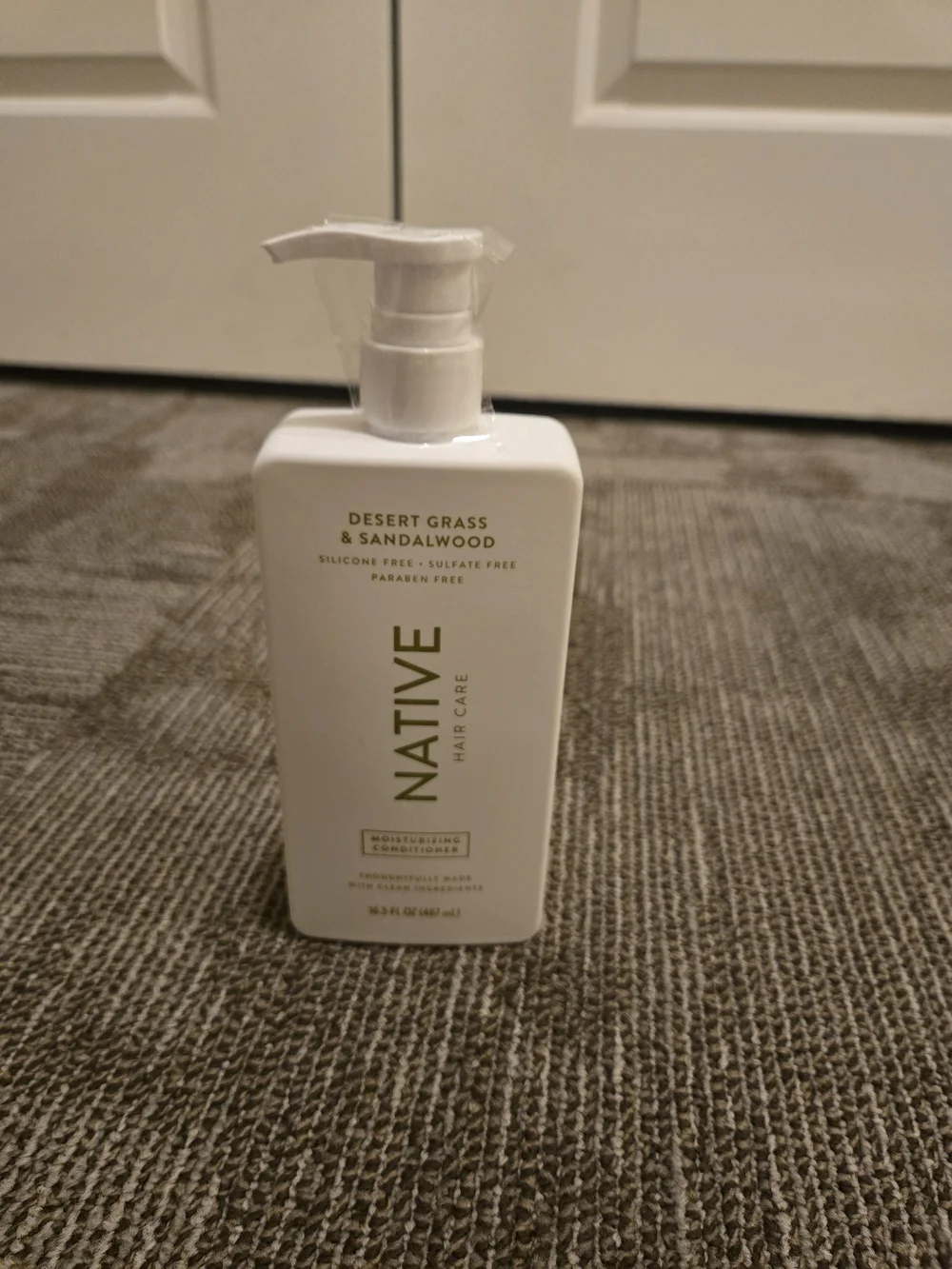 16.5 Oz Full Size NATIVE Desert Grass & Sandalwood Moisturizing Conditioner